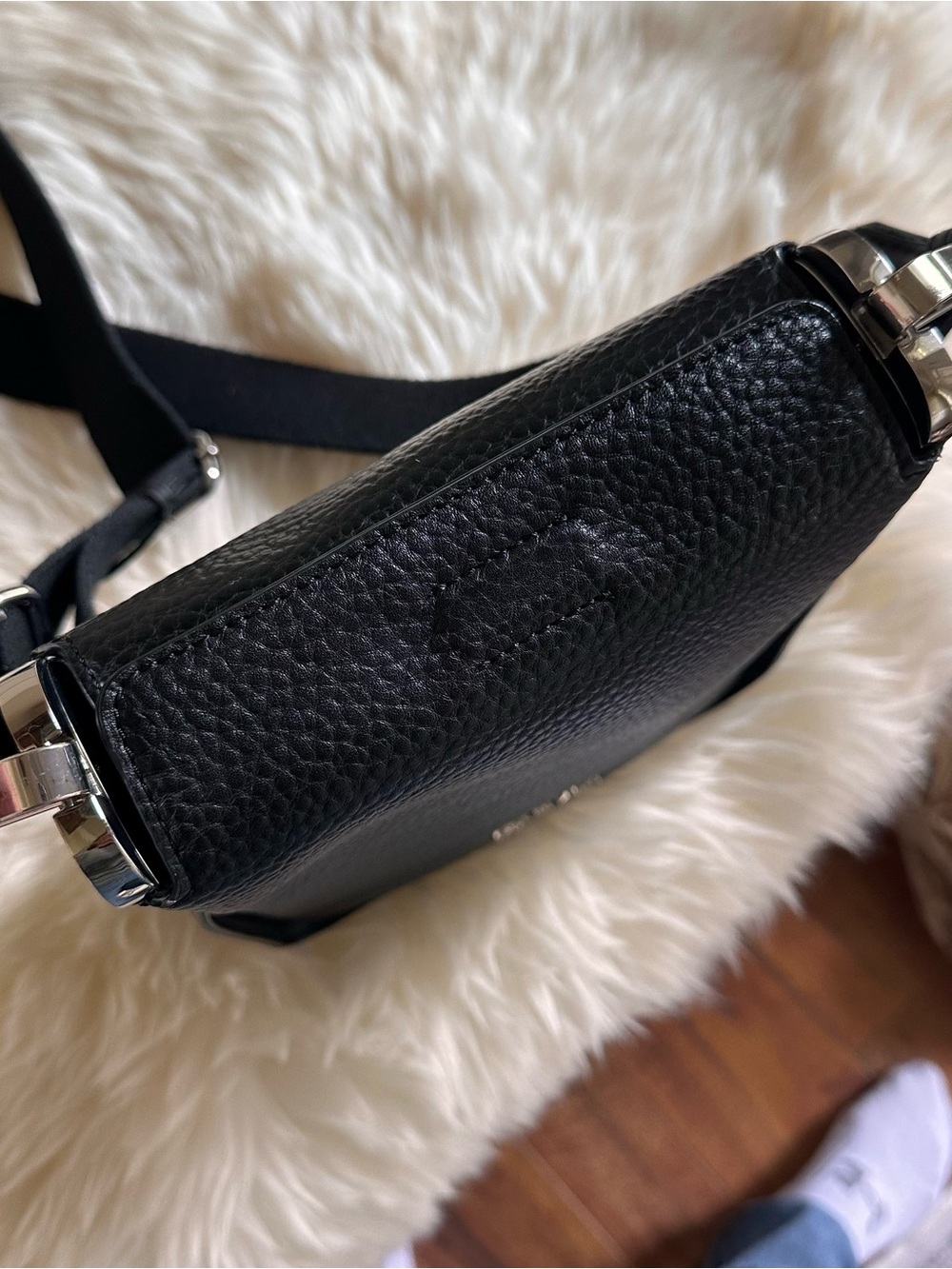 Calvin Klein Fay mini crossbody black - Picture 9 of 14